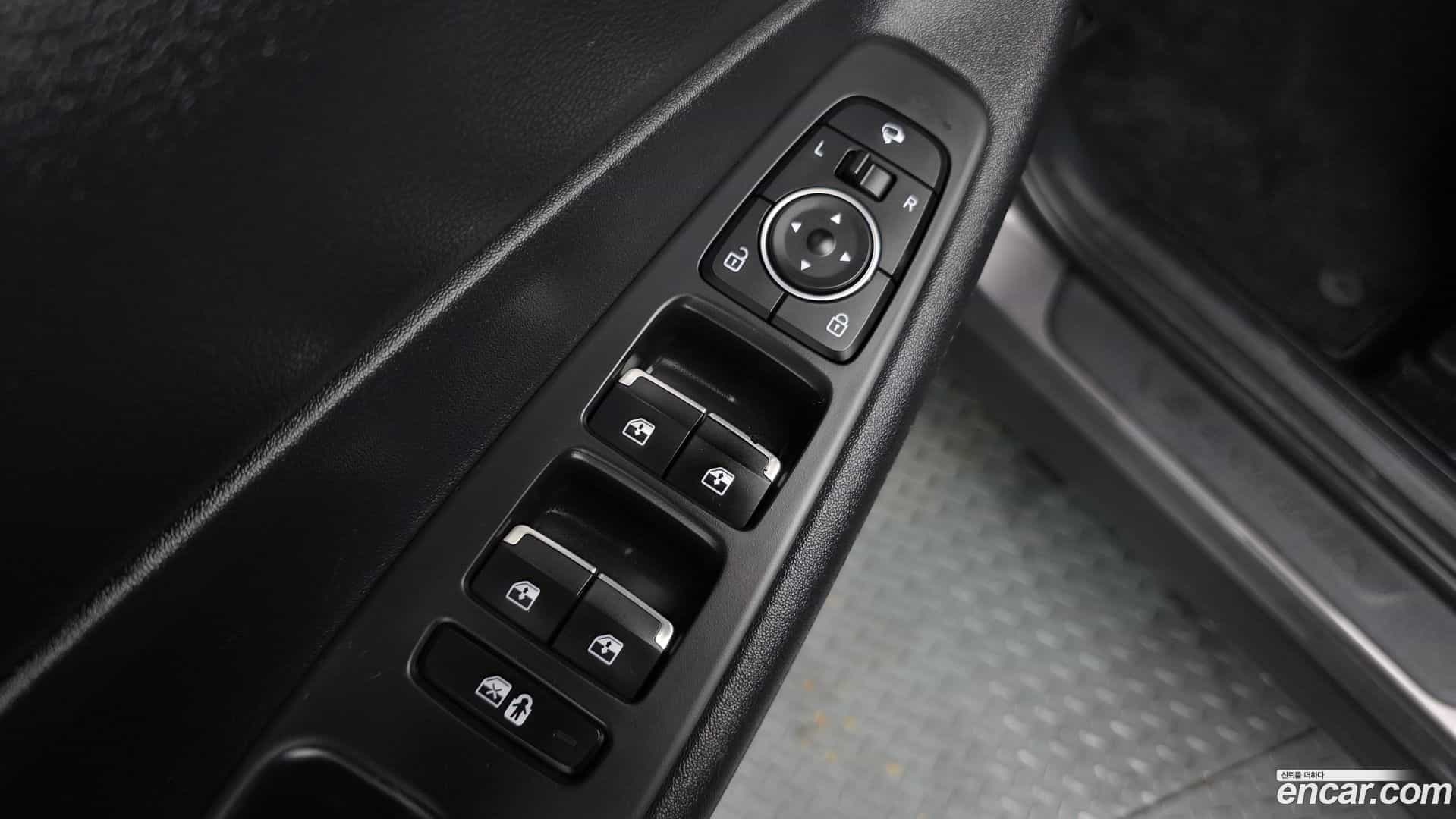 Santafe Hyundai 2022.8-OPTION-017
