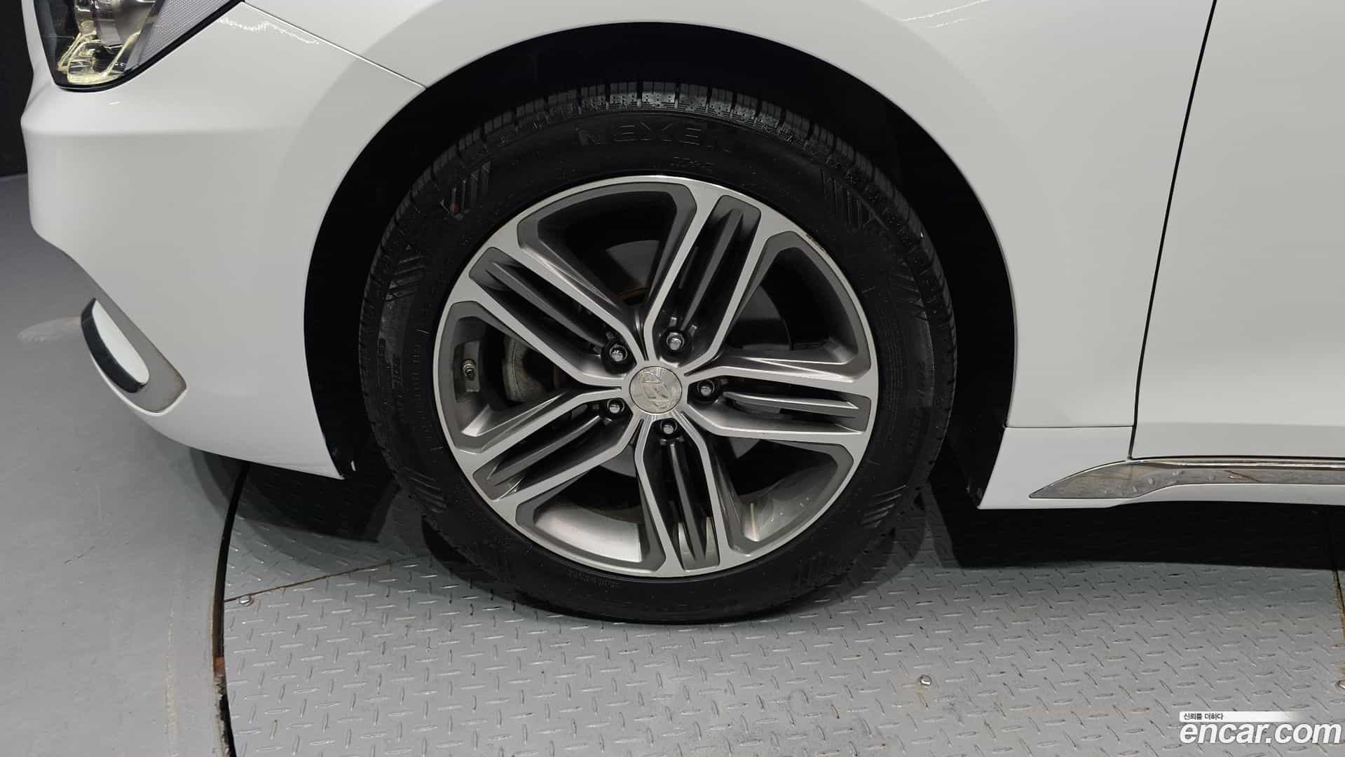 Grandeur Hyundai 2019.3-OUTER-005