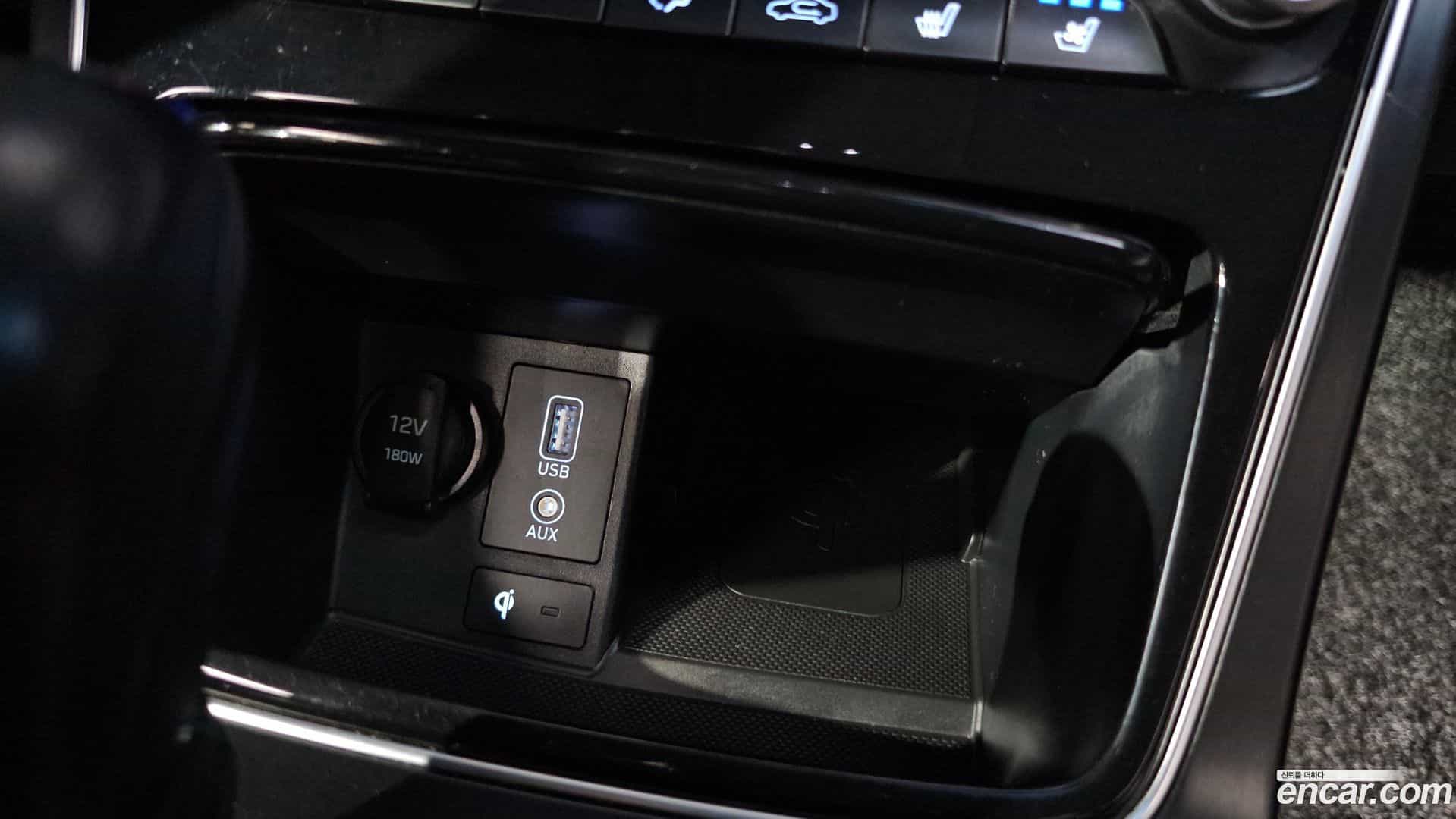 Grandeur Hyundai 2019.3-OPTION-023