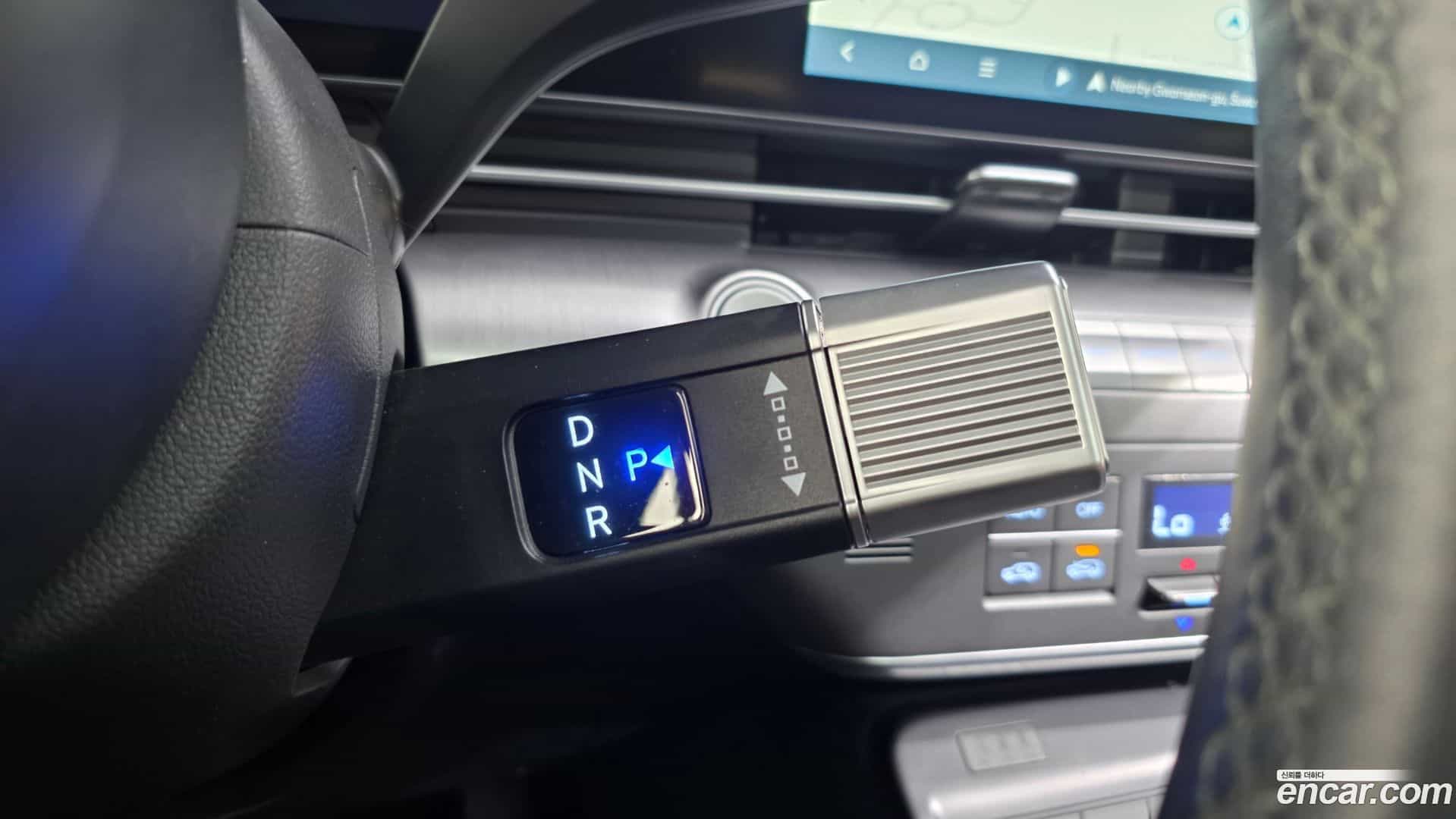 Kona Hyundai 2023.2-INNER-009