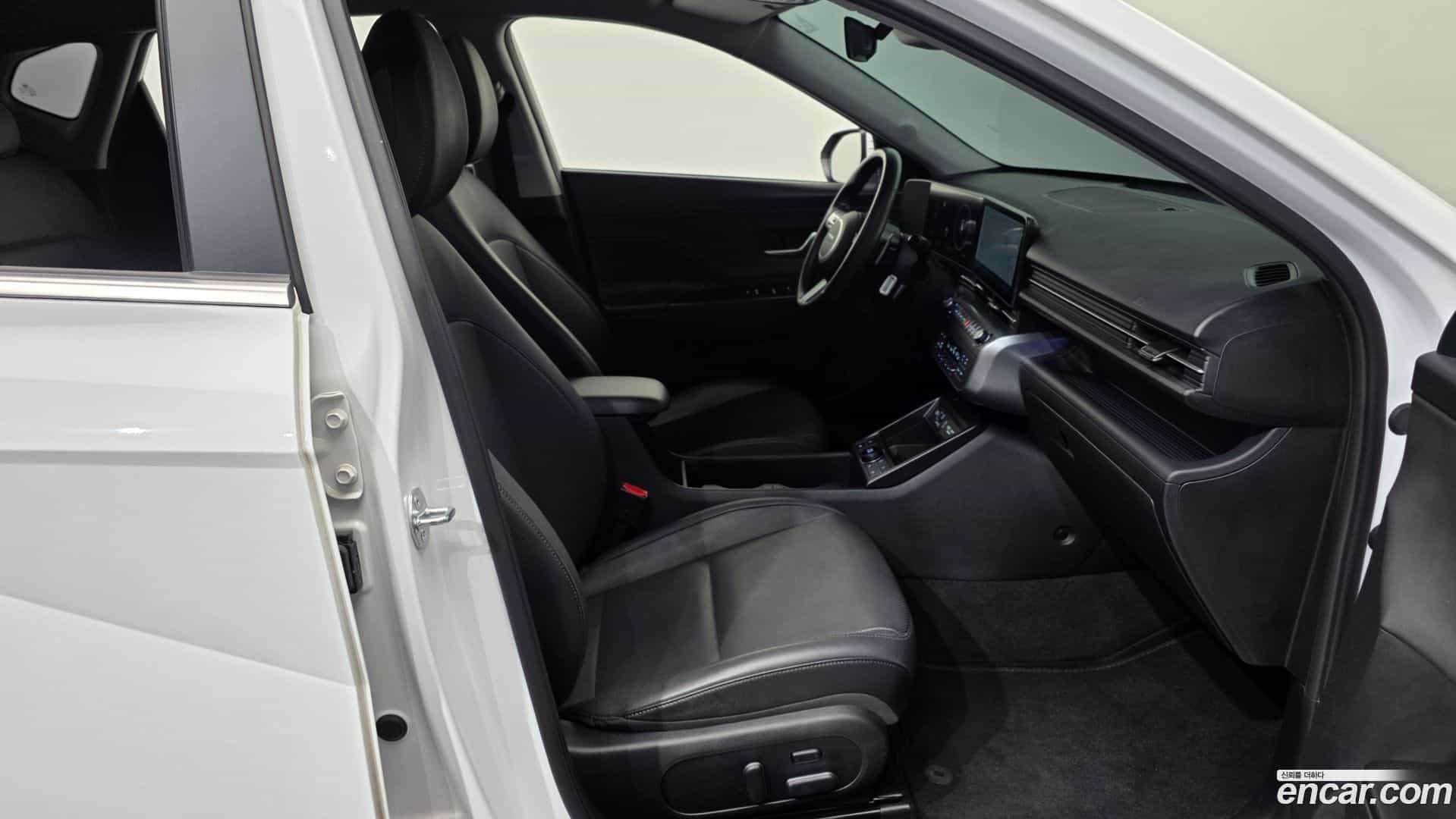 Kona Hyundai 2023.2-OPTION-015