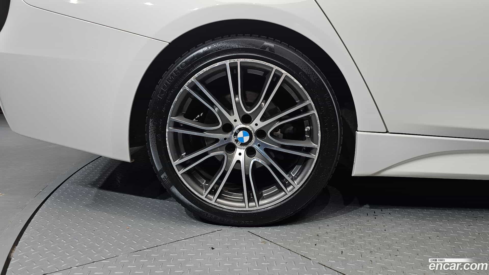 3-Series BMW 2016.3-OUTER-005