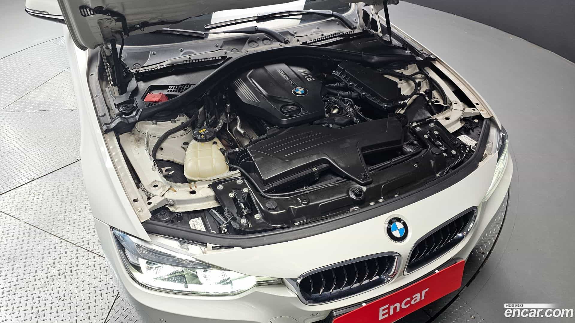 3-Series BMW 2016.3-OUTER-006