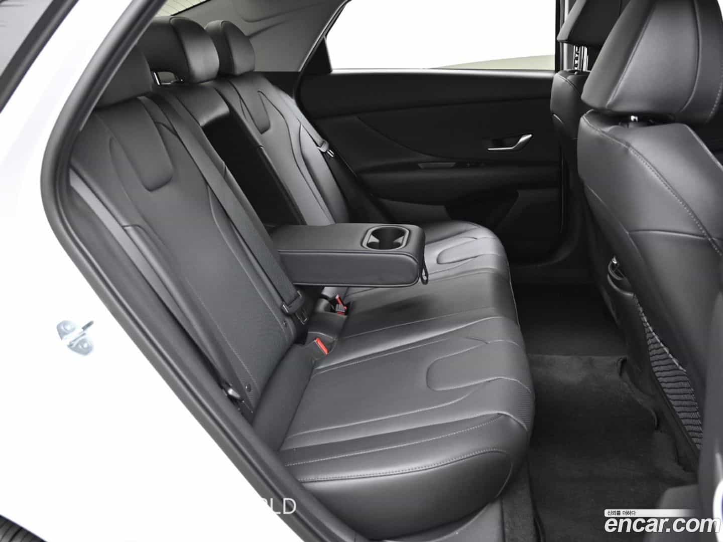 AVANTE Hyundai 2023.1-OPTION-017