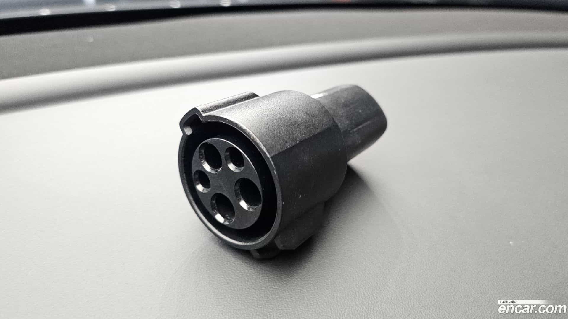 Model Y Tesla 2021.4-OPTION-022