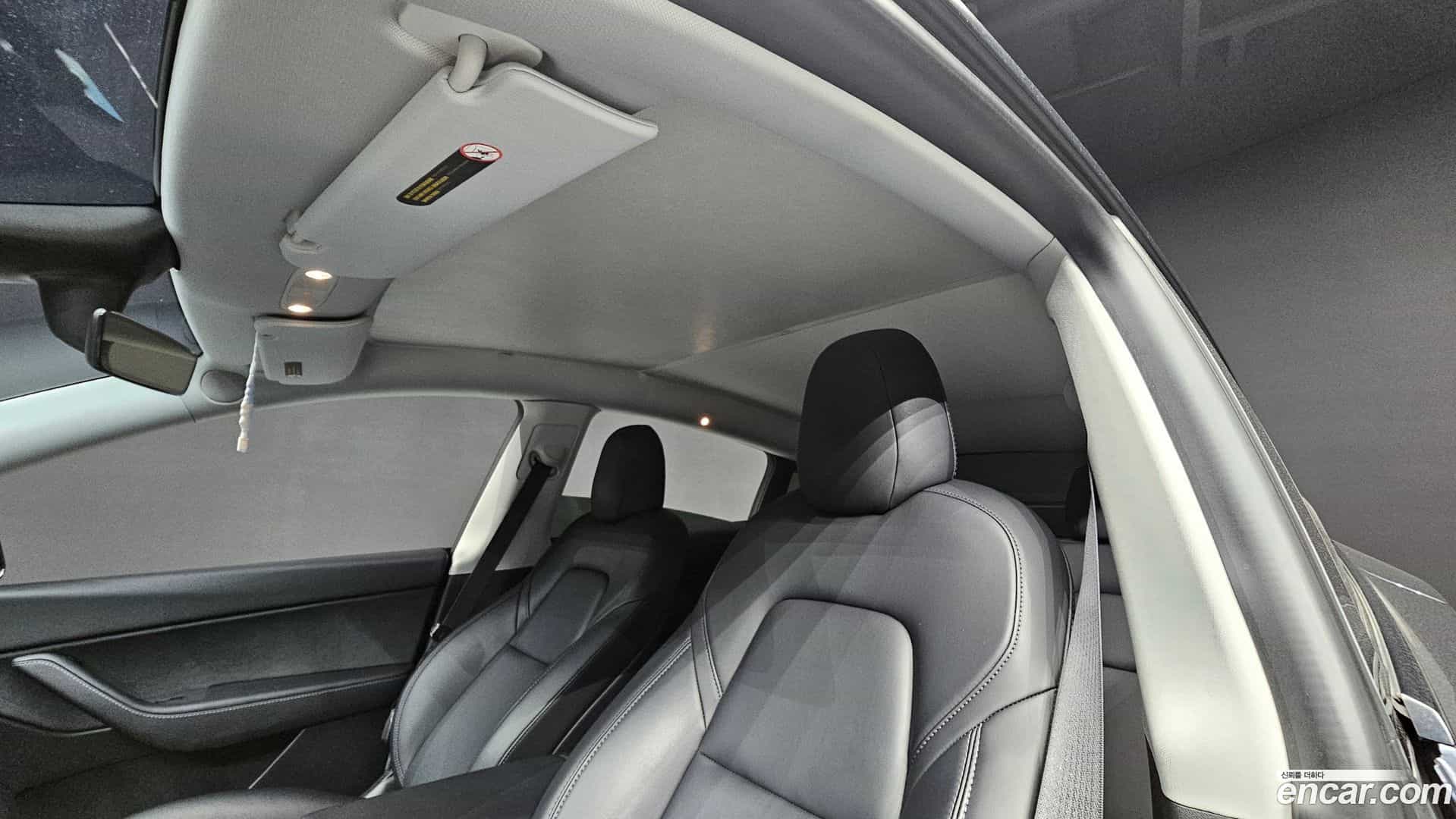 Model Y Tesla 2021.4-OPTION-023
