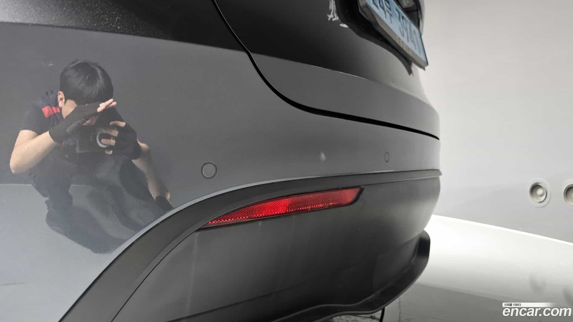 Model Y Tesla 2021.4-OPTION-049
