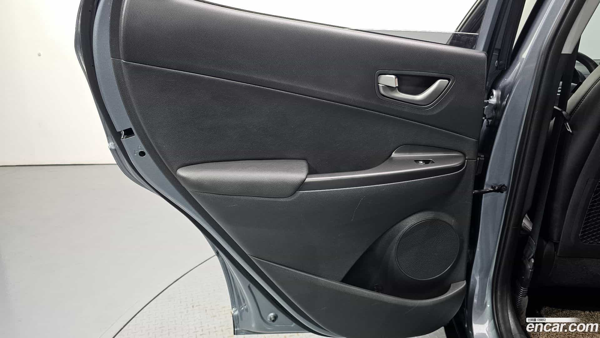 Kona Hyundai 2020.5-INNER-035