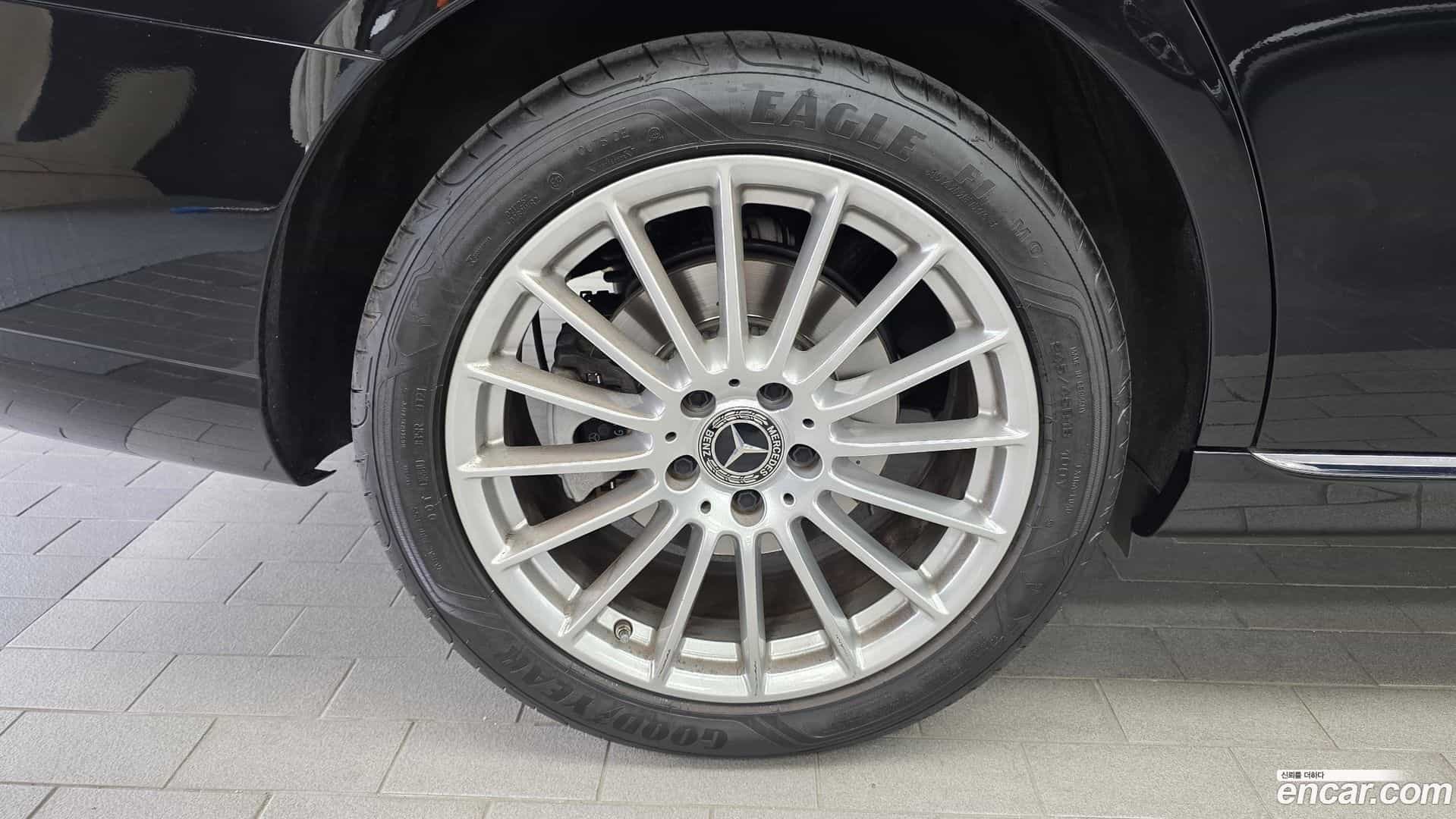 E-Class Mercedes-Benz 2021.3-OUTER-005