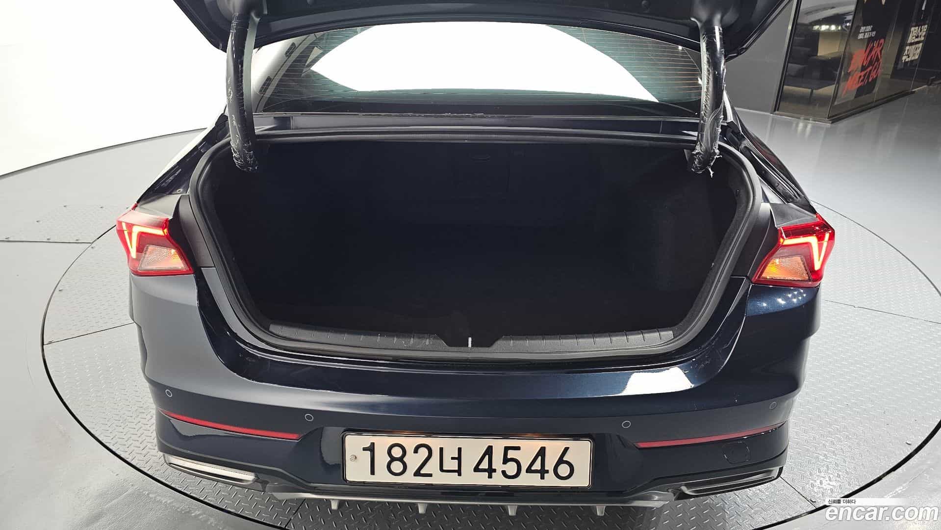 K5 Kia 2023.3-OPTION-042