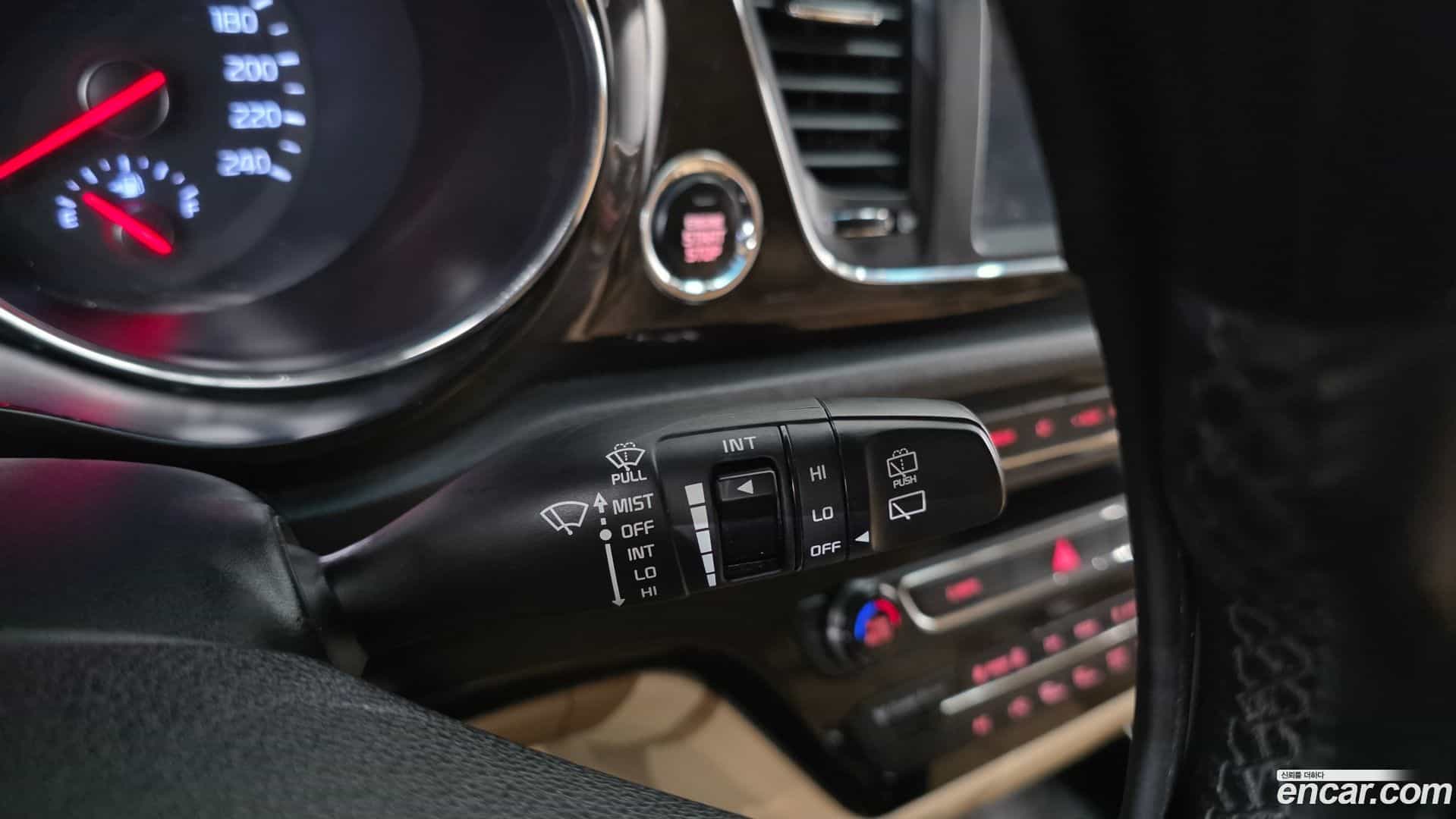 Canival Kia 2018.4-OPTION-021