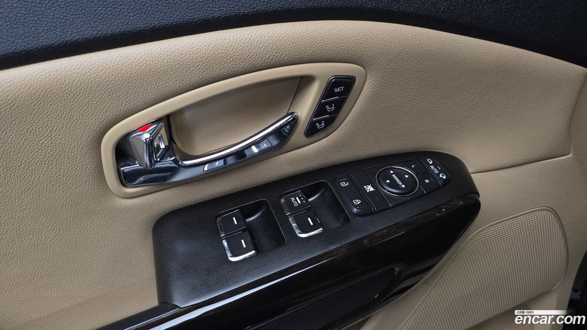 Canival Kia 2018.4-OPTION-022