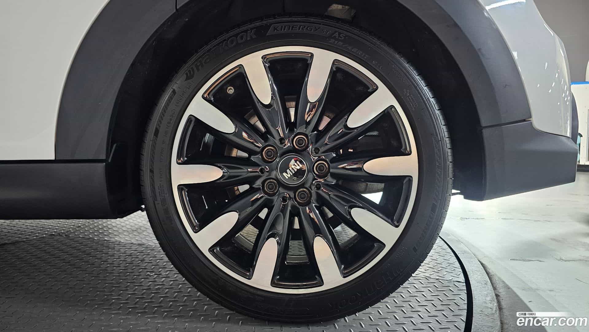 Cooper Mini 2023.1-OUTER-031
