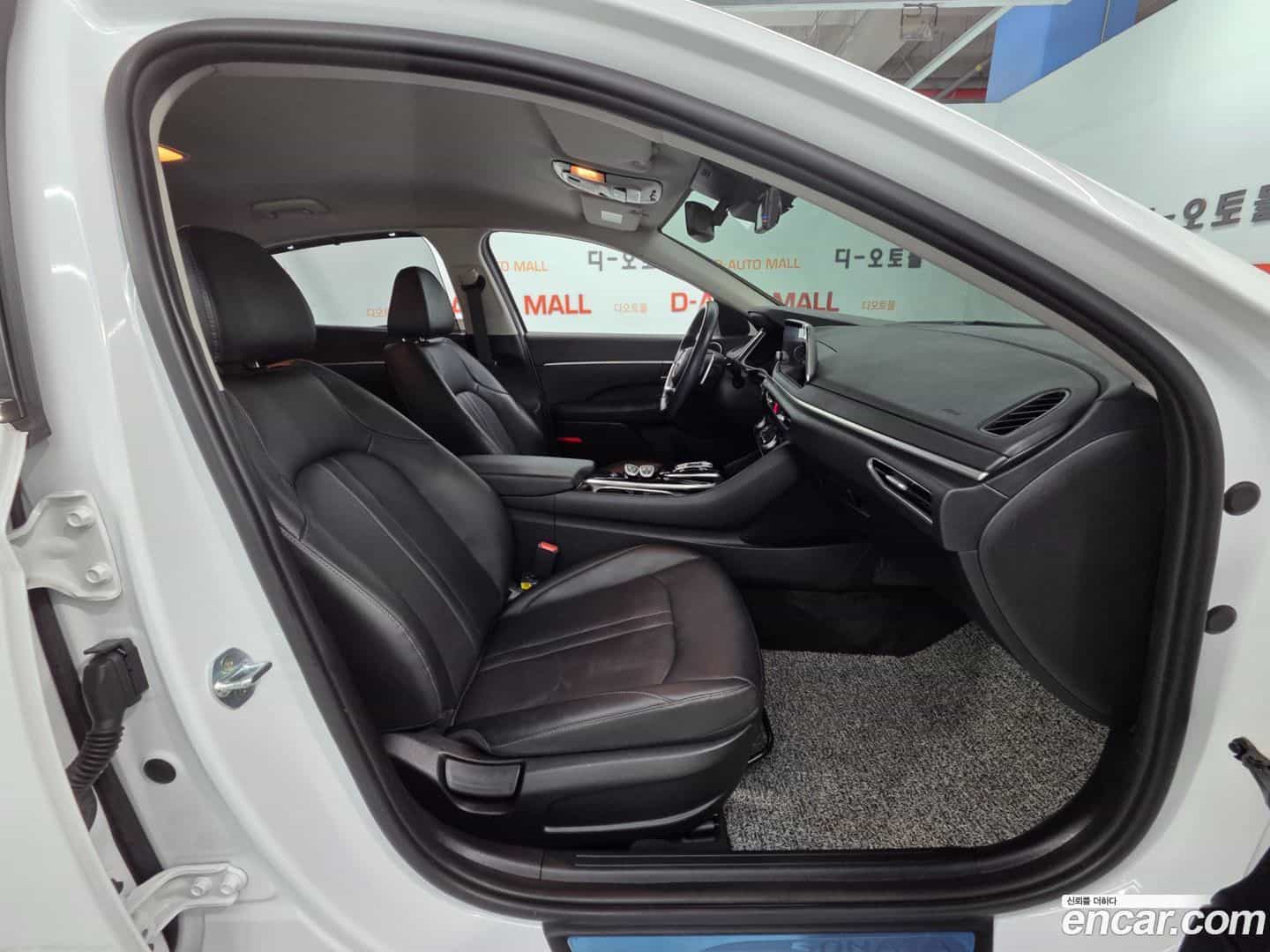 Sonata Hyundai 2020.6-OPTION-015