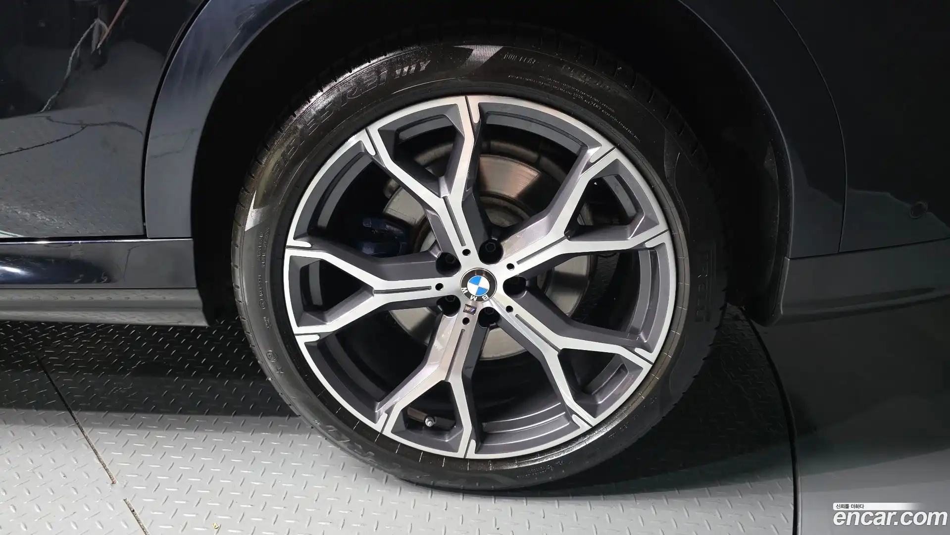X6 BMW 2021.1-OUTER-031