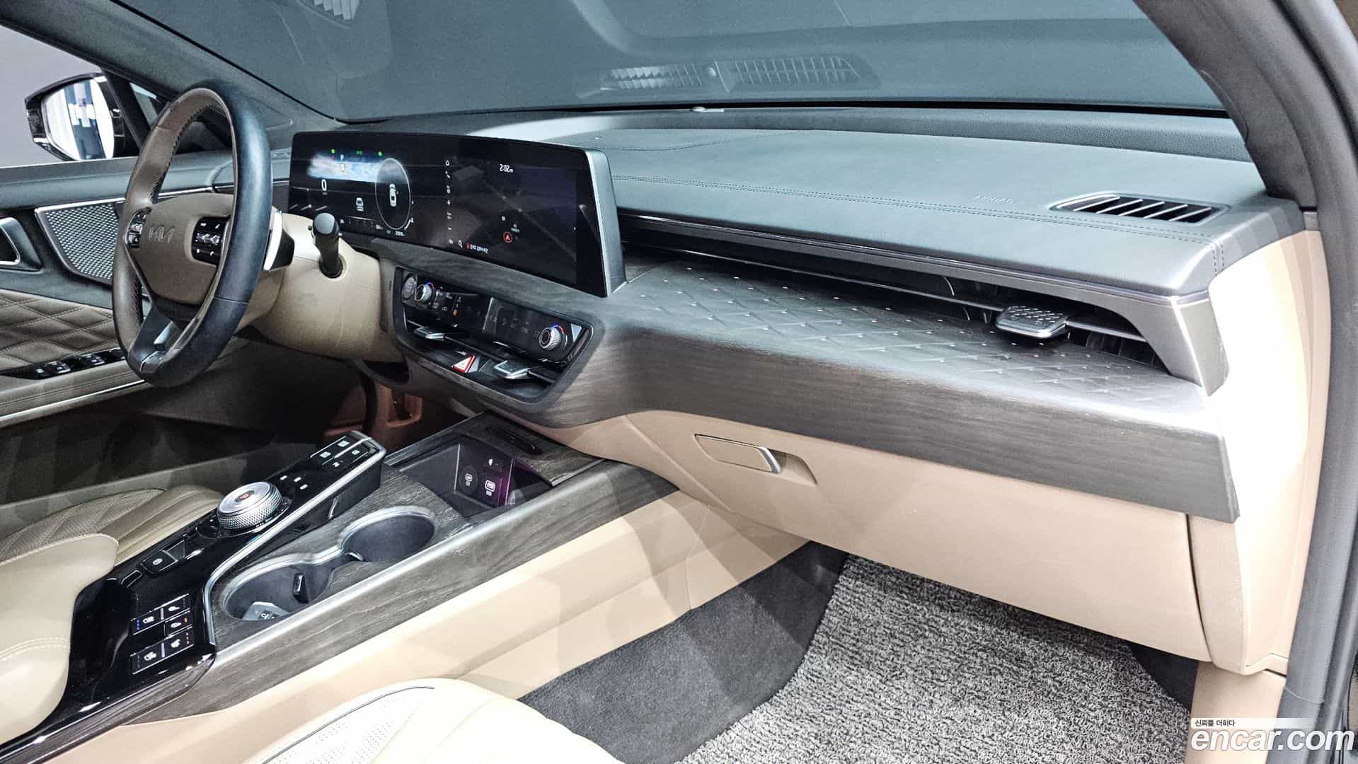 K8 Kia 2023.4-OPTION-040