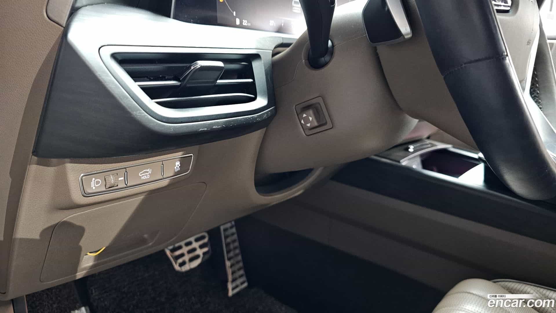 K8 Kia 2023.4-OPTION-041