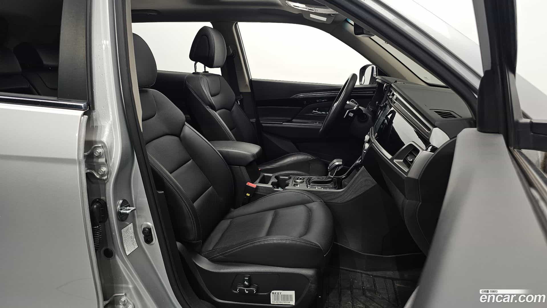 KORANDO KG Mobility 2019.4-INNER-010