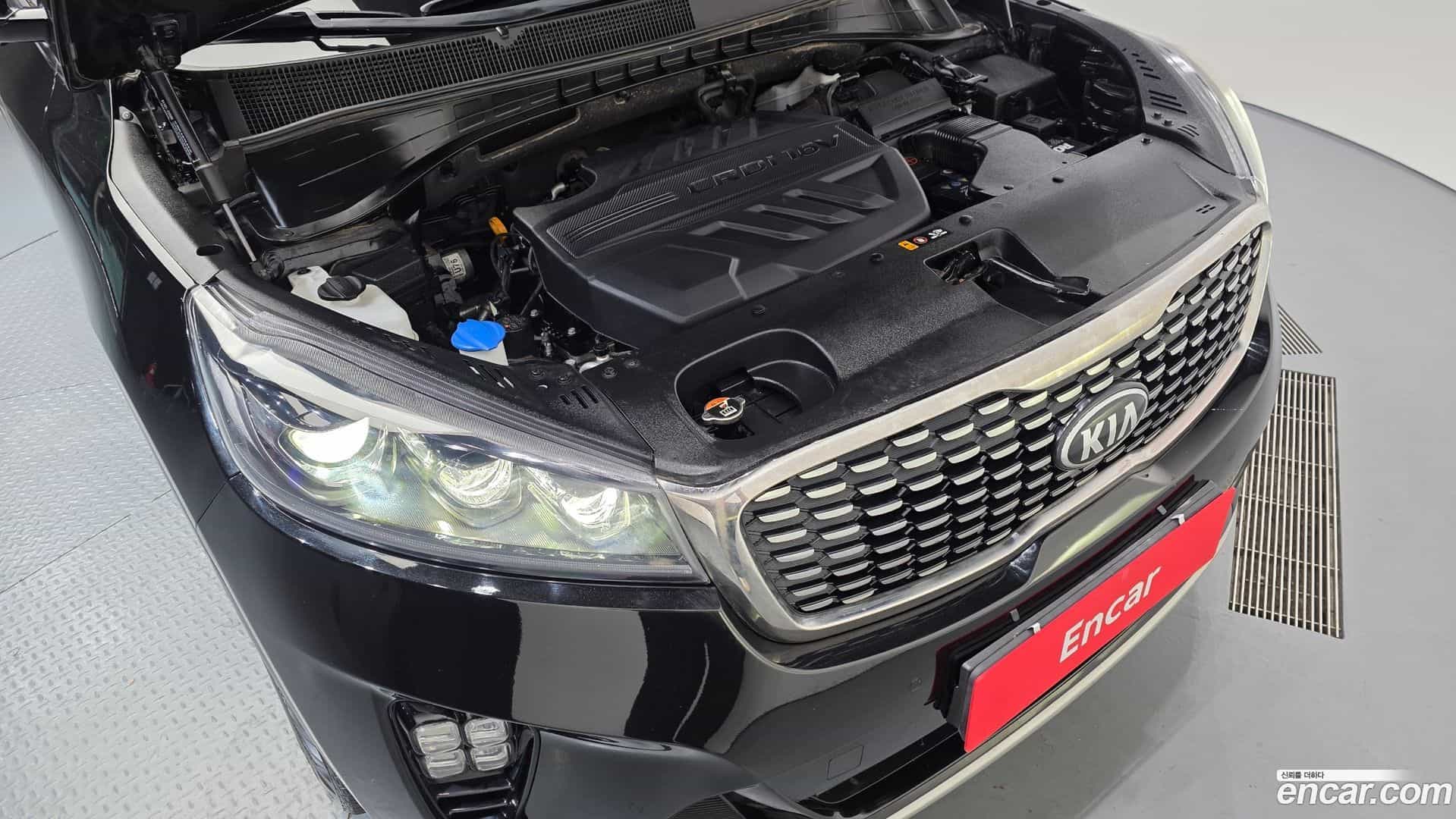 Sorento Kia 2018.4-OUTER-006