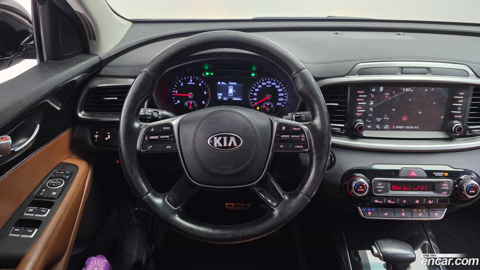 Sorento Kia 2018.4-OPTION-017
