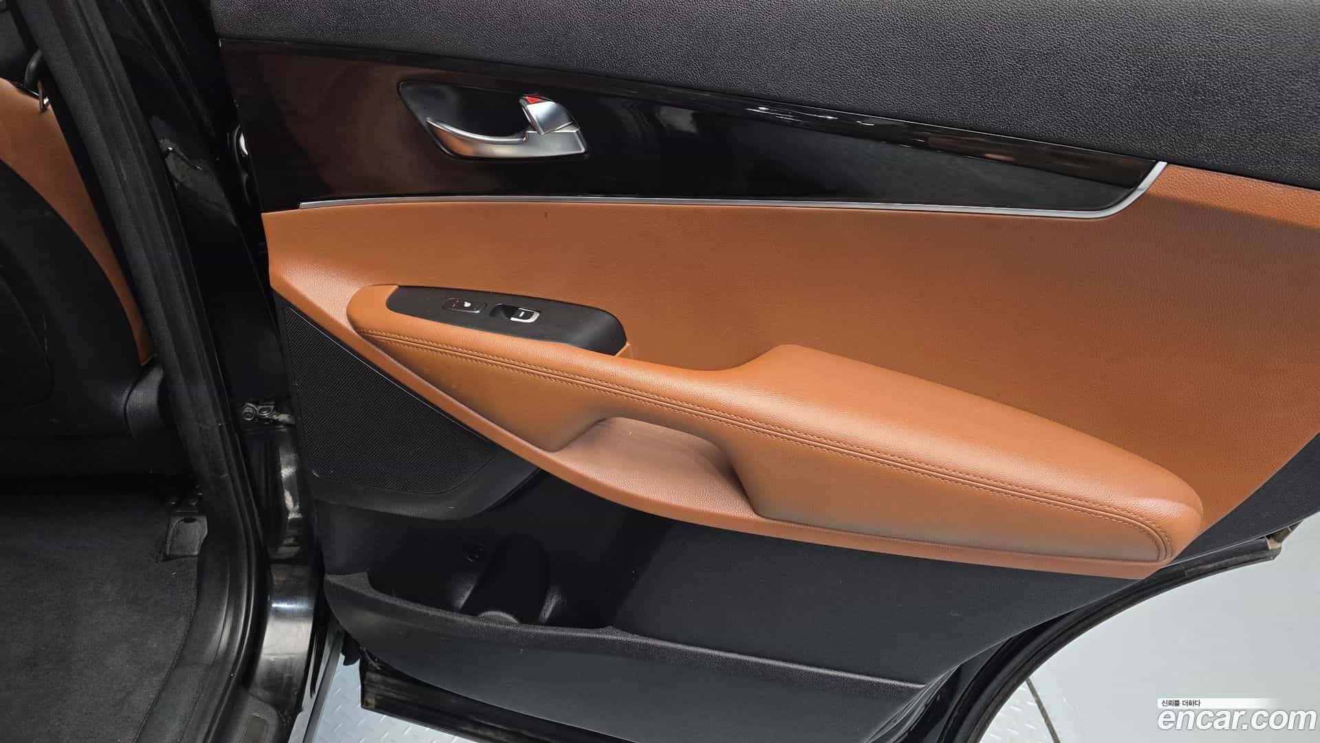 Sorento Kia 2018.4-INNER-035