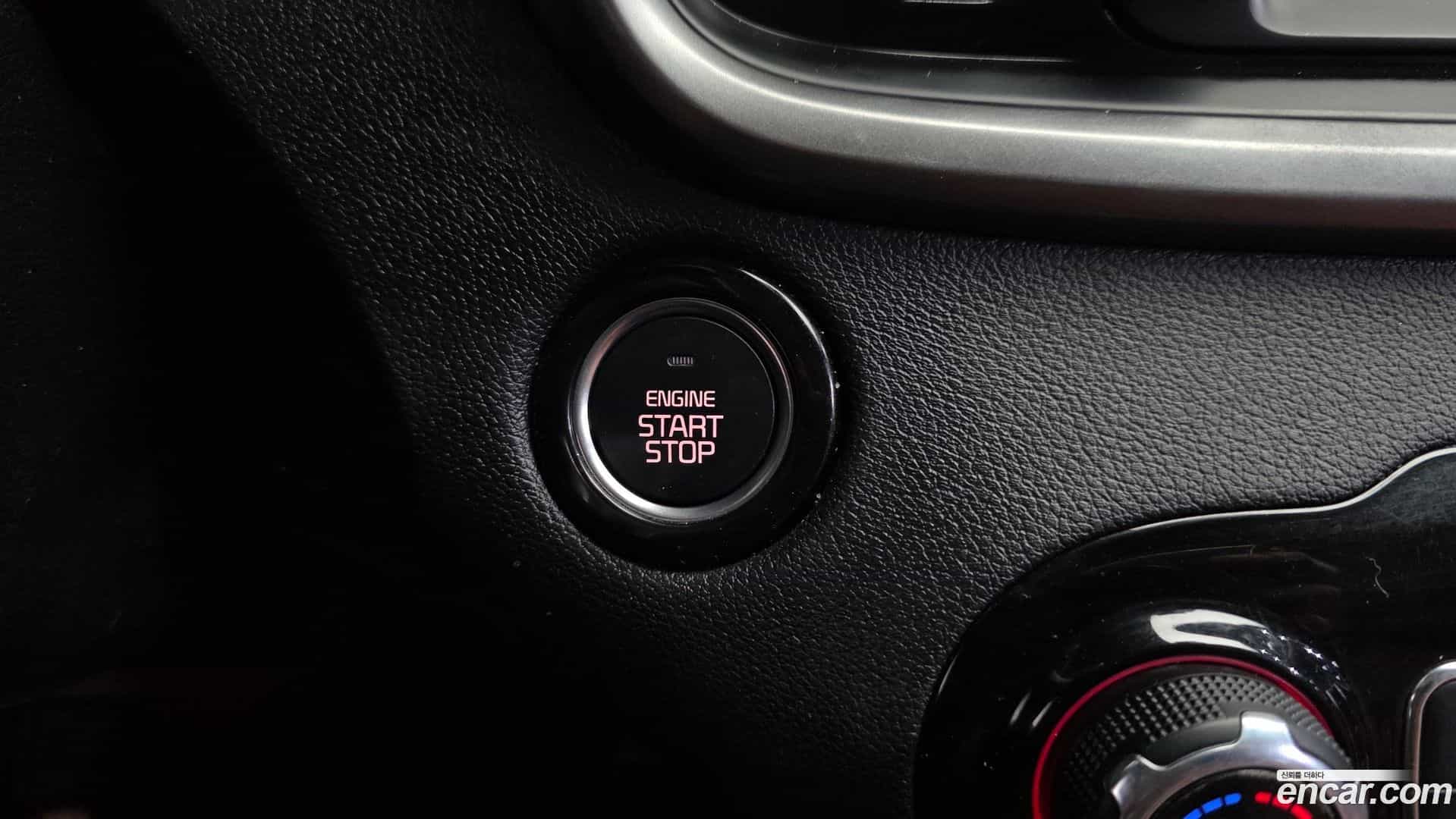 Sorento Kia 2018.4-OPTION-044