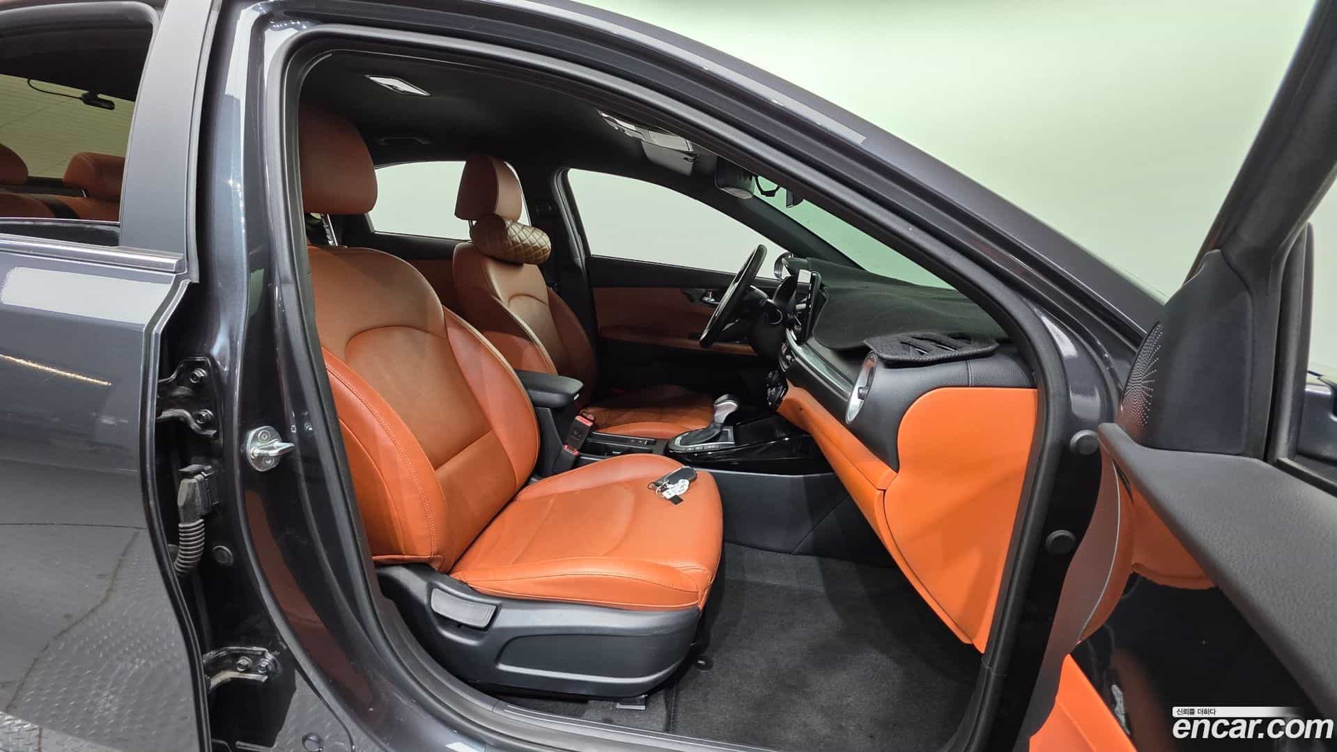 K3 Kia 2021.10-INNER-010