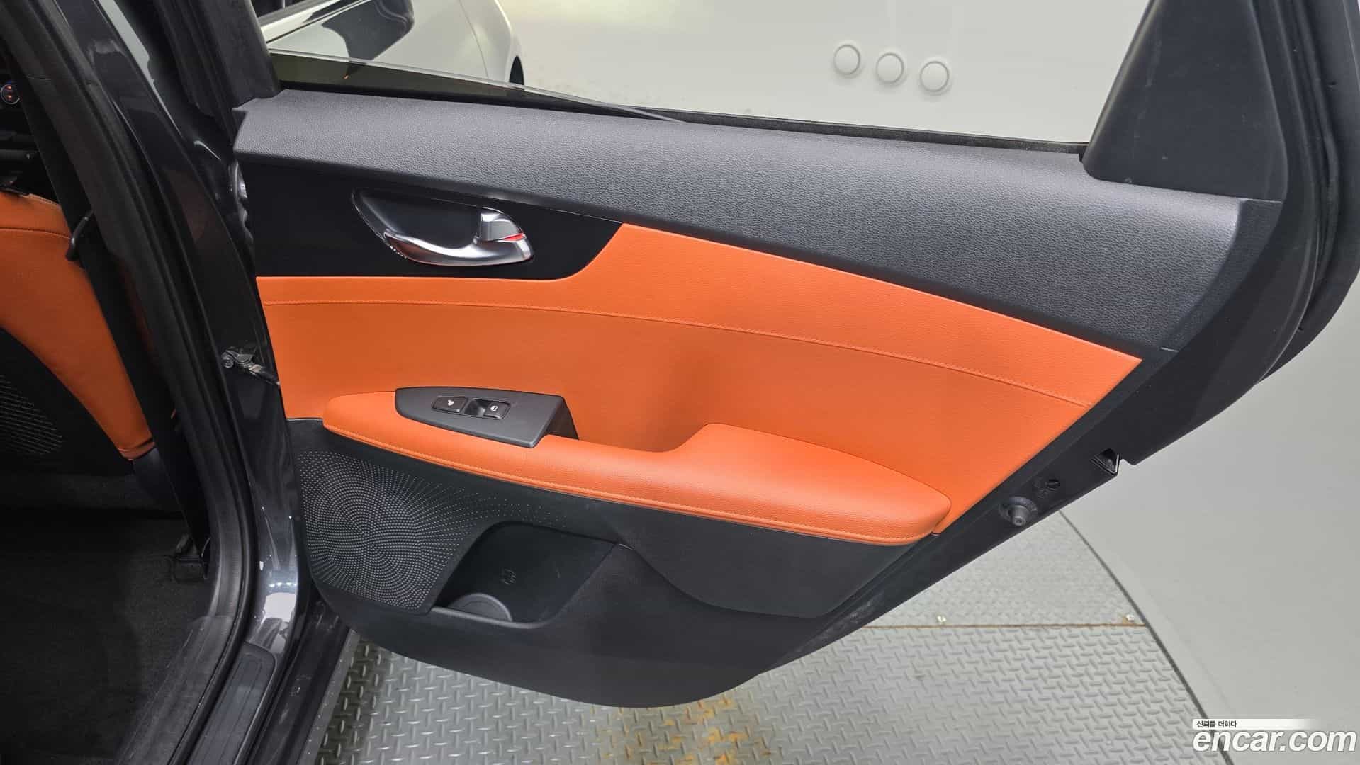 K3 Kia 2021.10-INNER-035