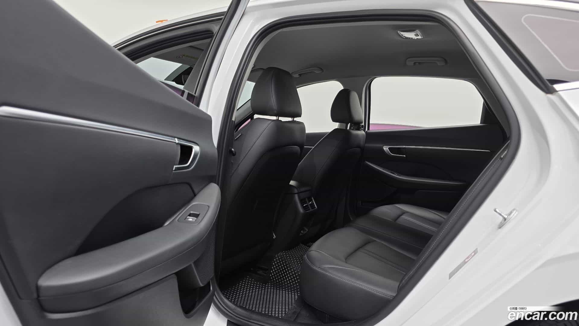 Sonata Hyundai 2020.3-OPTION-041