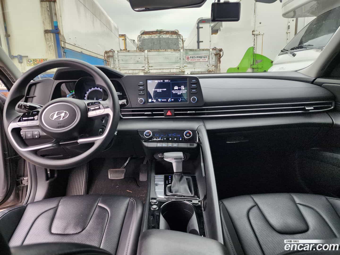 AVANTE Hyundai 2021.11-INNER-008