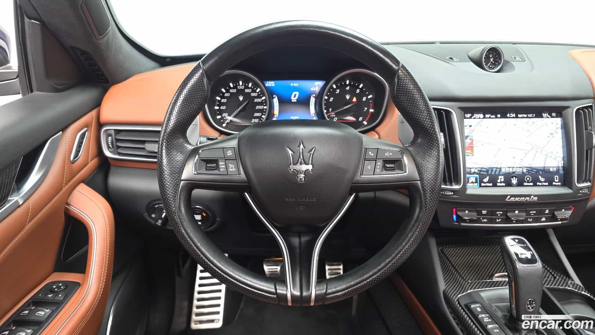 Levante Maserati 2020.11-OPTION-016
