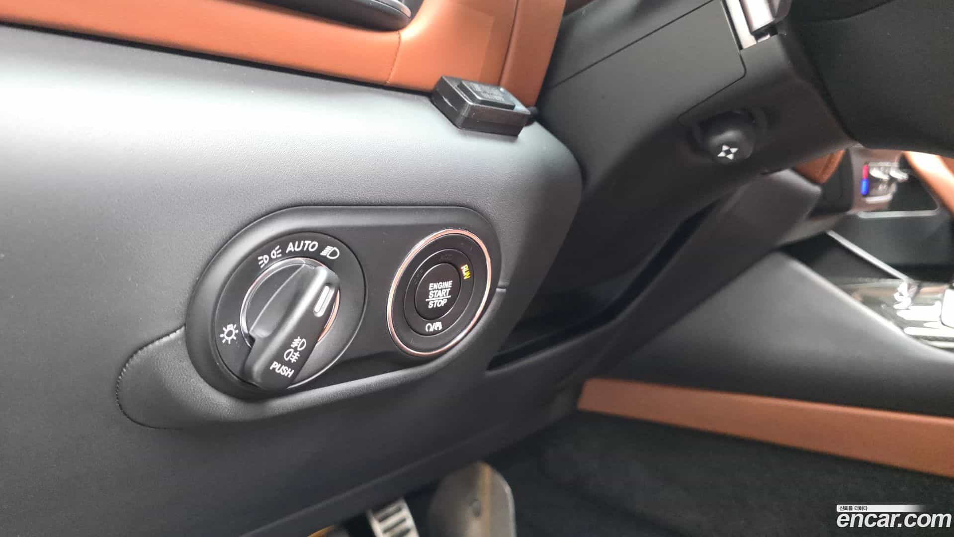 Levante Maserati 2020.11-OPTION-041