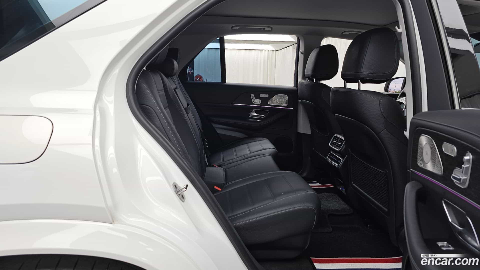 GLE-Class Mercedes-Benz 2025.2-OPTION-016