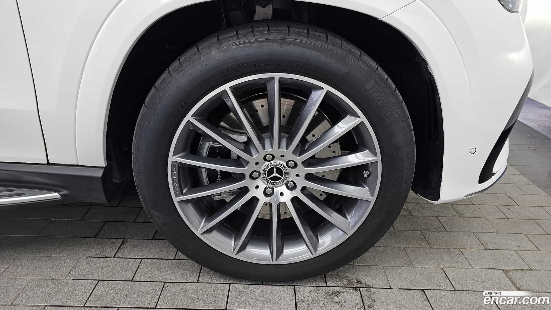 GLE-Class Mercedes-Benz 2025.2-OUTER-031