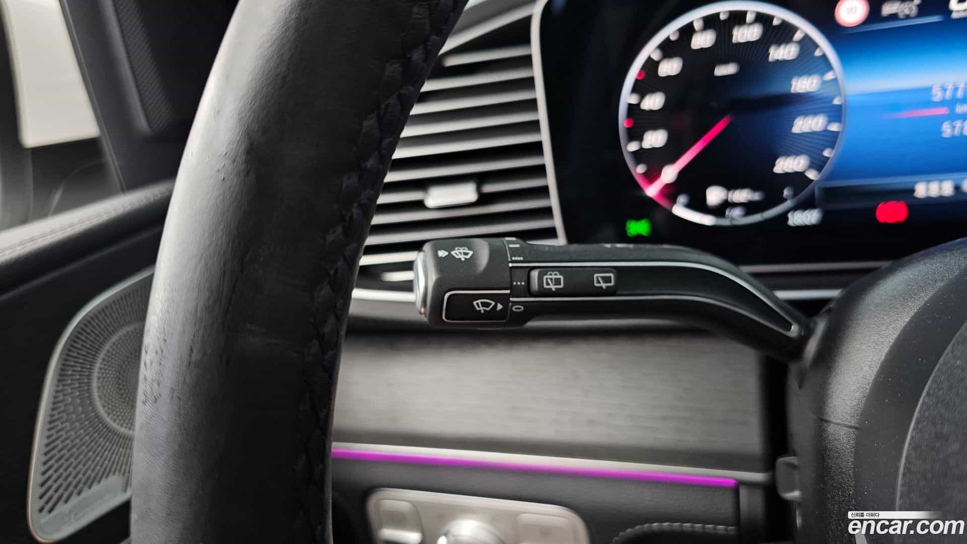 GLE-Class Mercedes-Benz 2025.2-OPTION-041