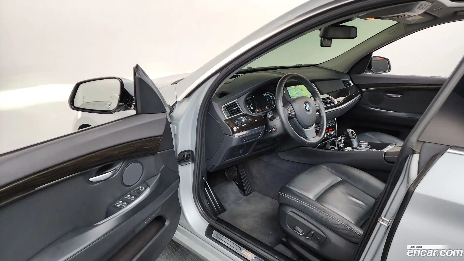 Gran Turismo BMW 2015.3-INNER-010