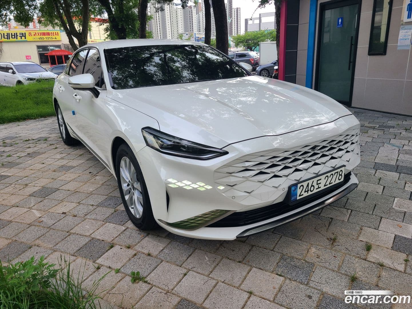 Main__Slider__Photo:K8 Kia 2021.10-0