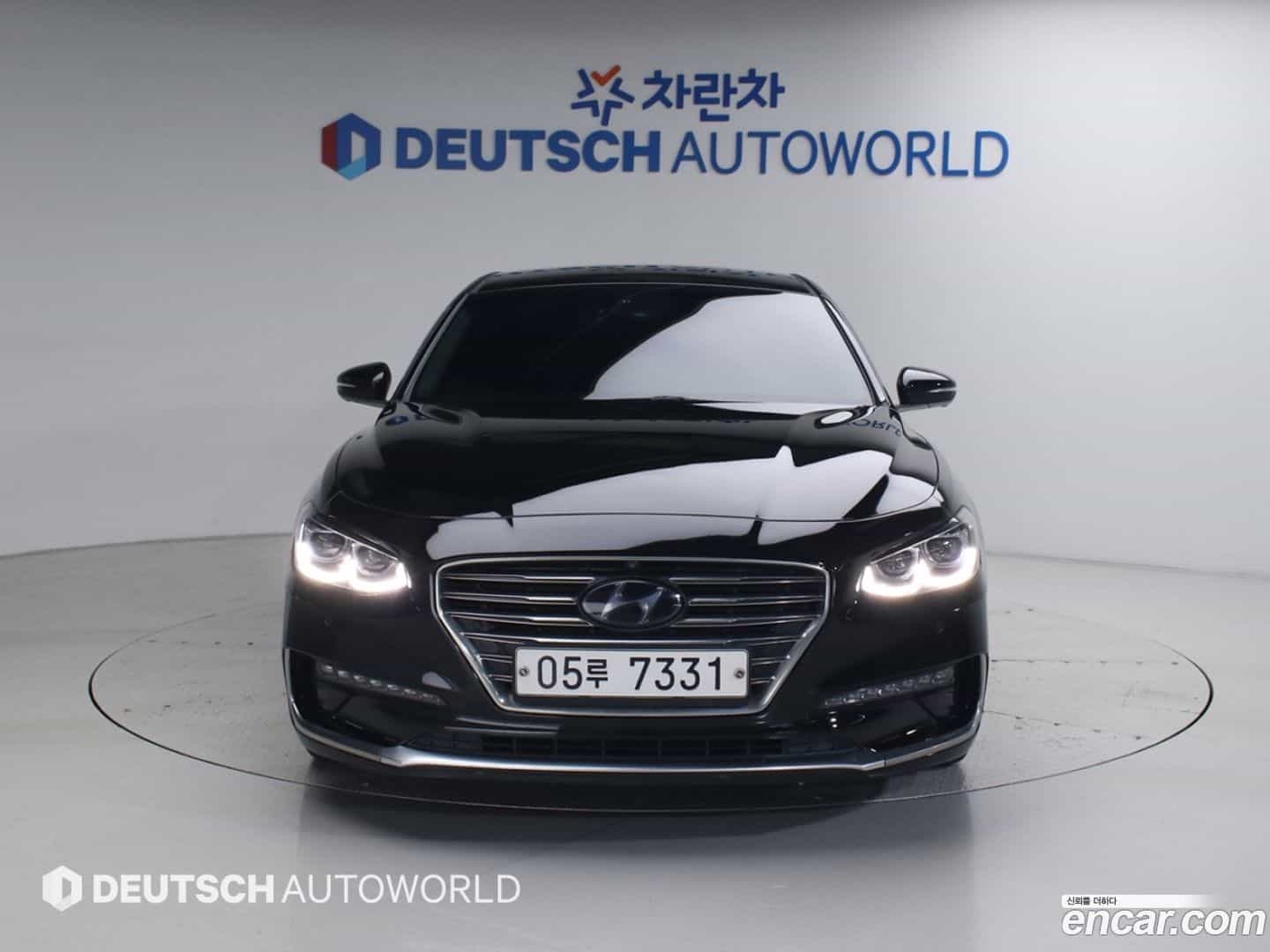 Grandeur Hyundai 2017.6-OUTER-001