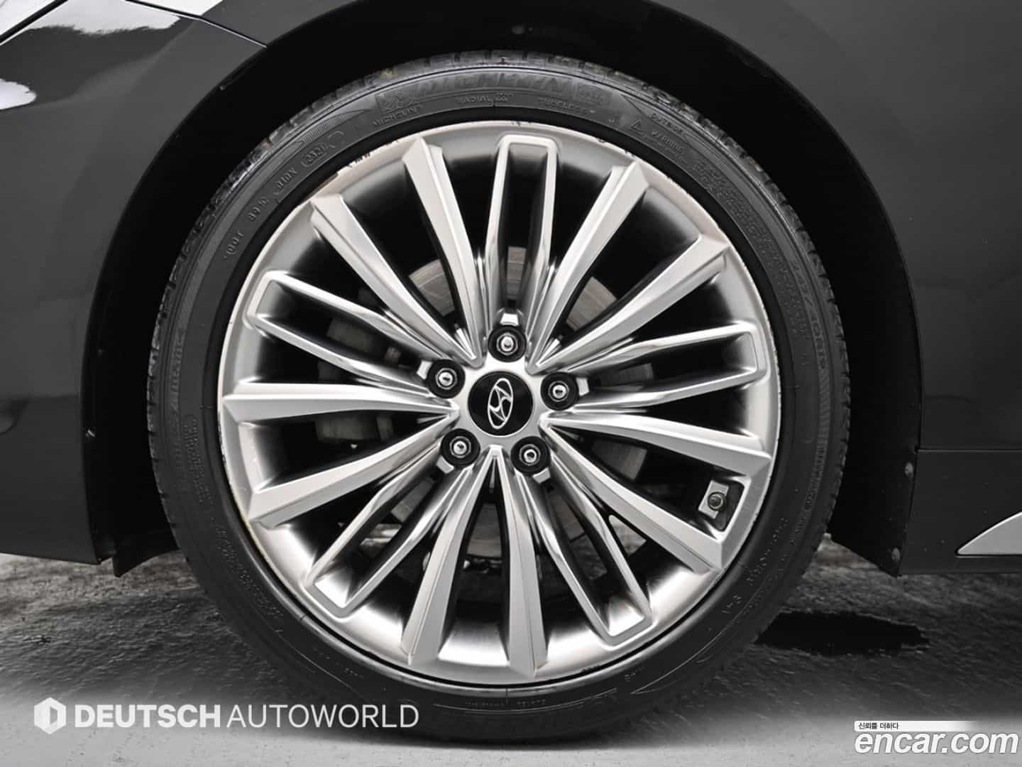 Grandeur Hyundai 2017.6-OUTER-005