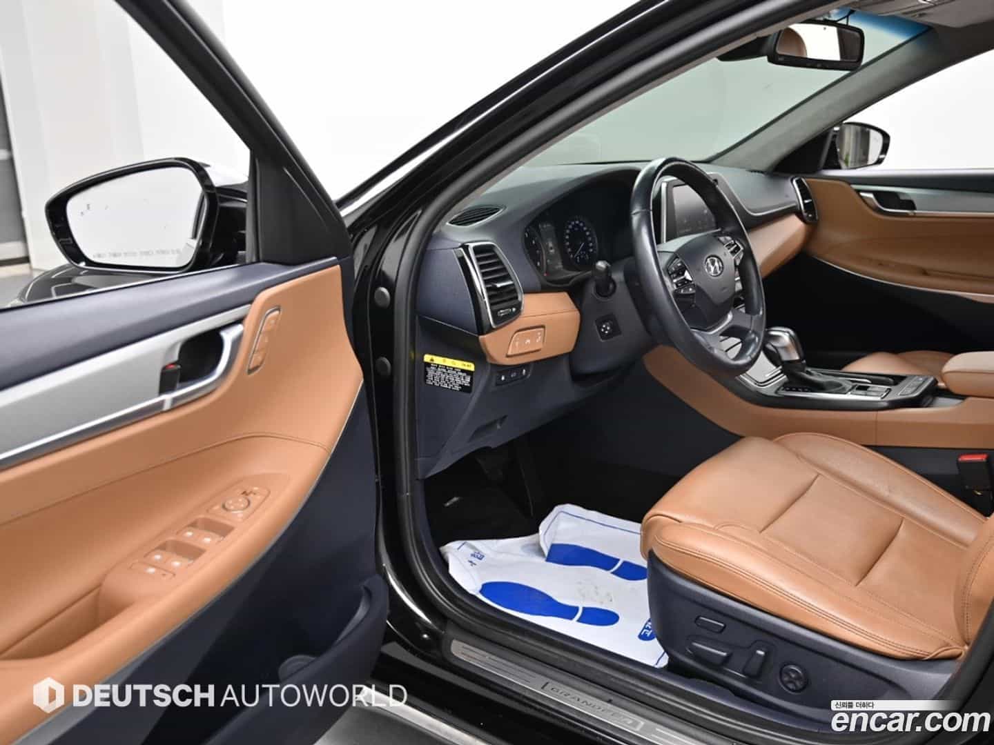 Grandeur Hyundai 2017.6-OPTION-015