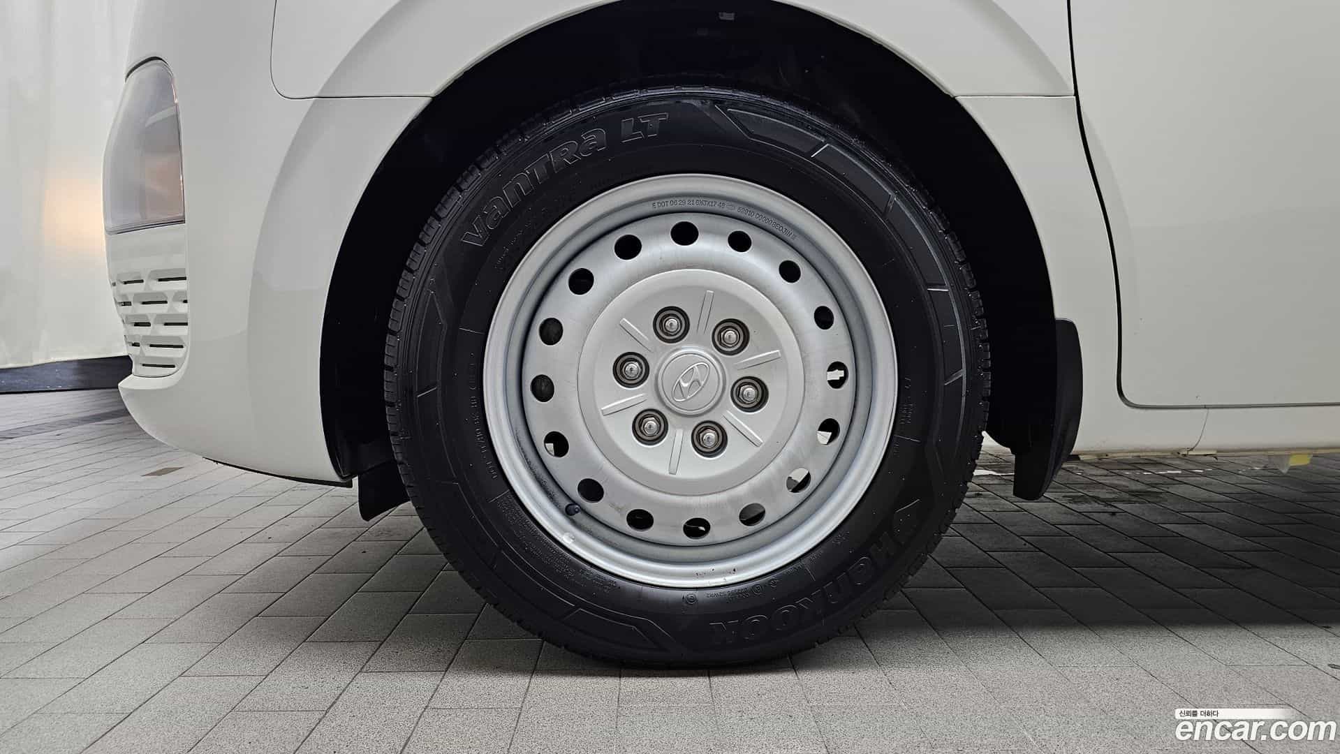 Staria Hyundai 2022.4-OUTER-005