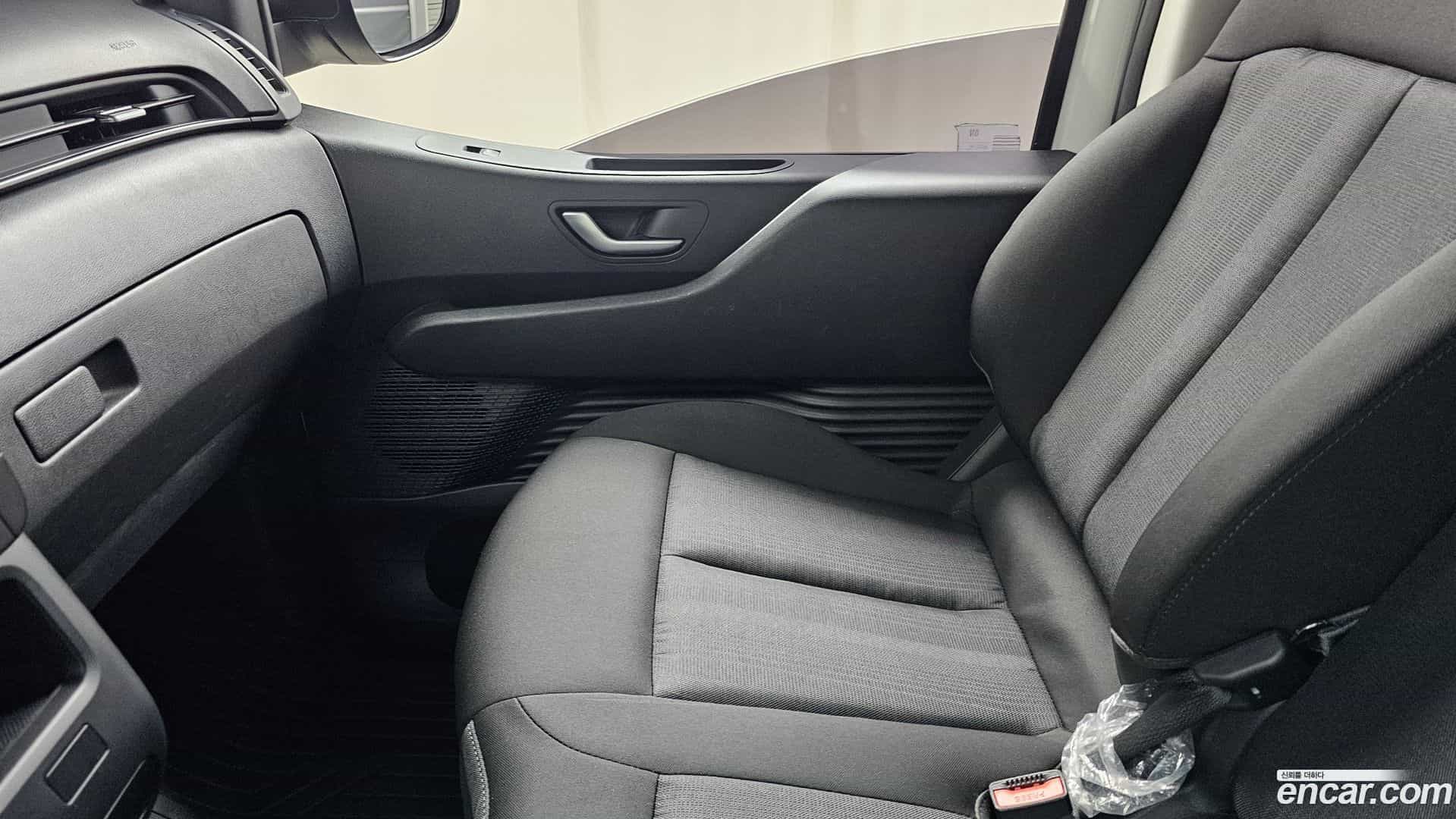 Staria Hyundai 2022.4-INNER-035