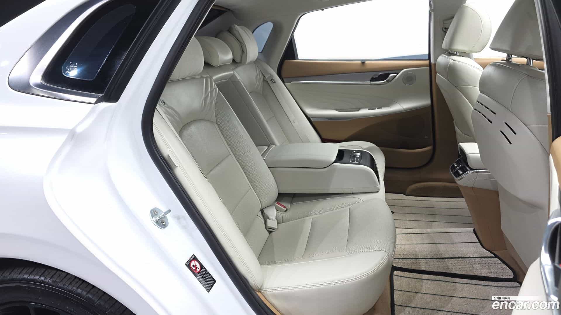 Grandeur Hyundai 2020.7-OPTION-015