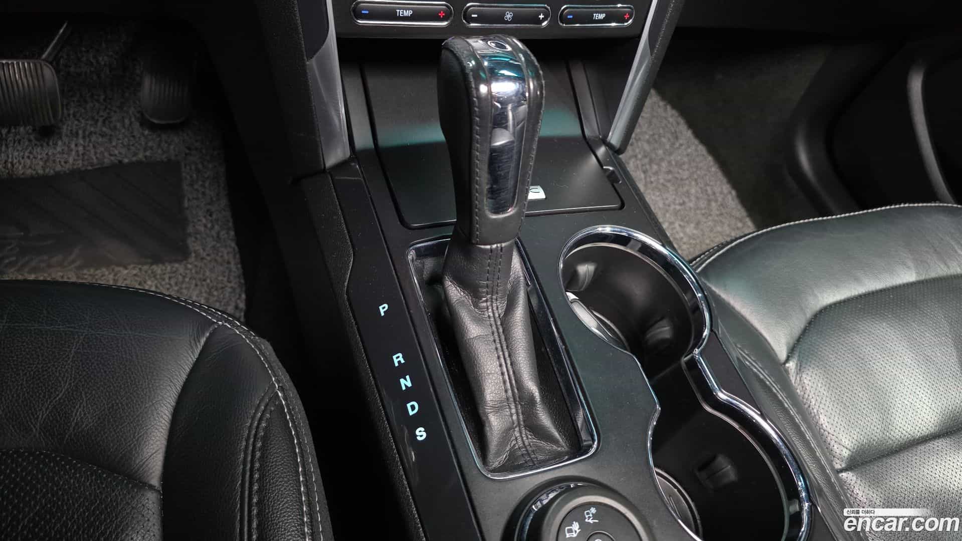 Explorer Ford 2017.3-INNER-009