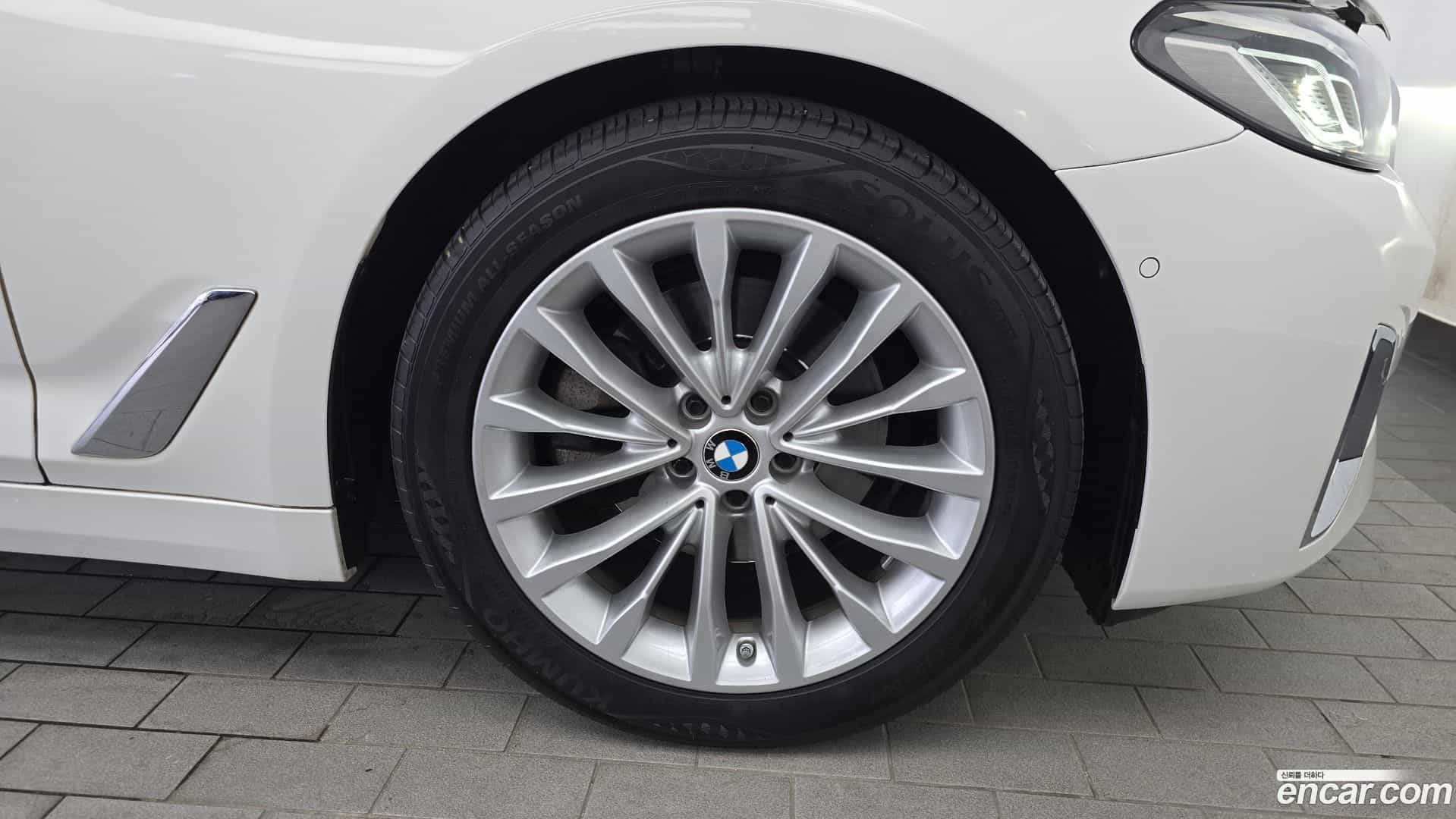 5-Series BMW 2021.5-OUTER-031