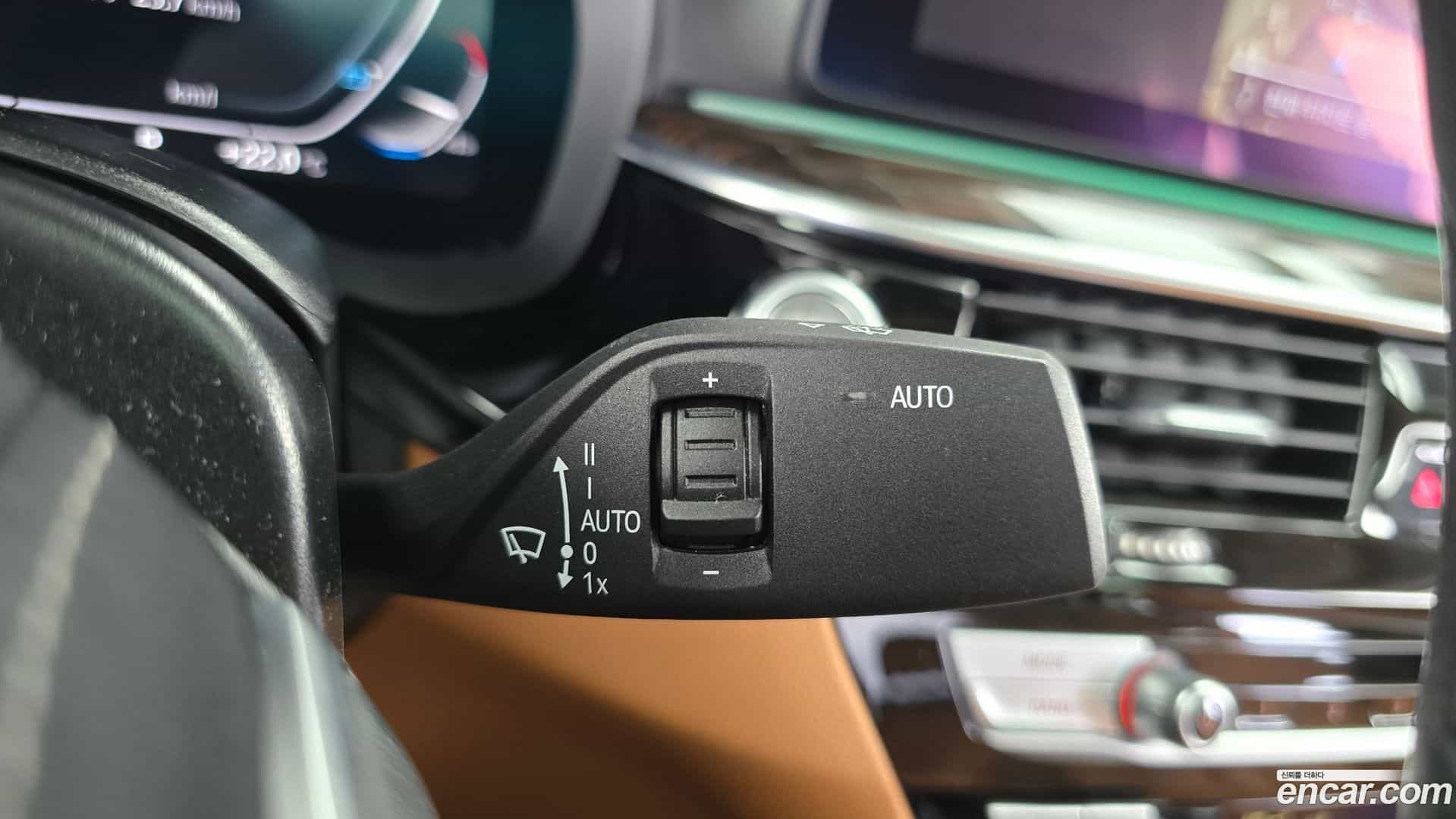 5-Series BMW 2021.5-OPTION-041