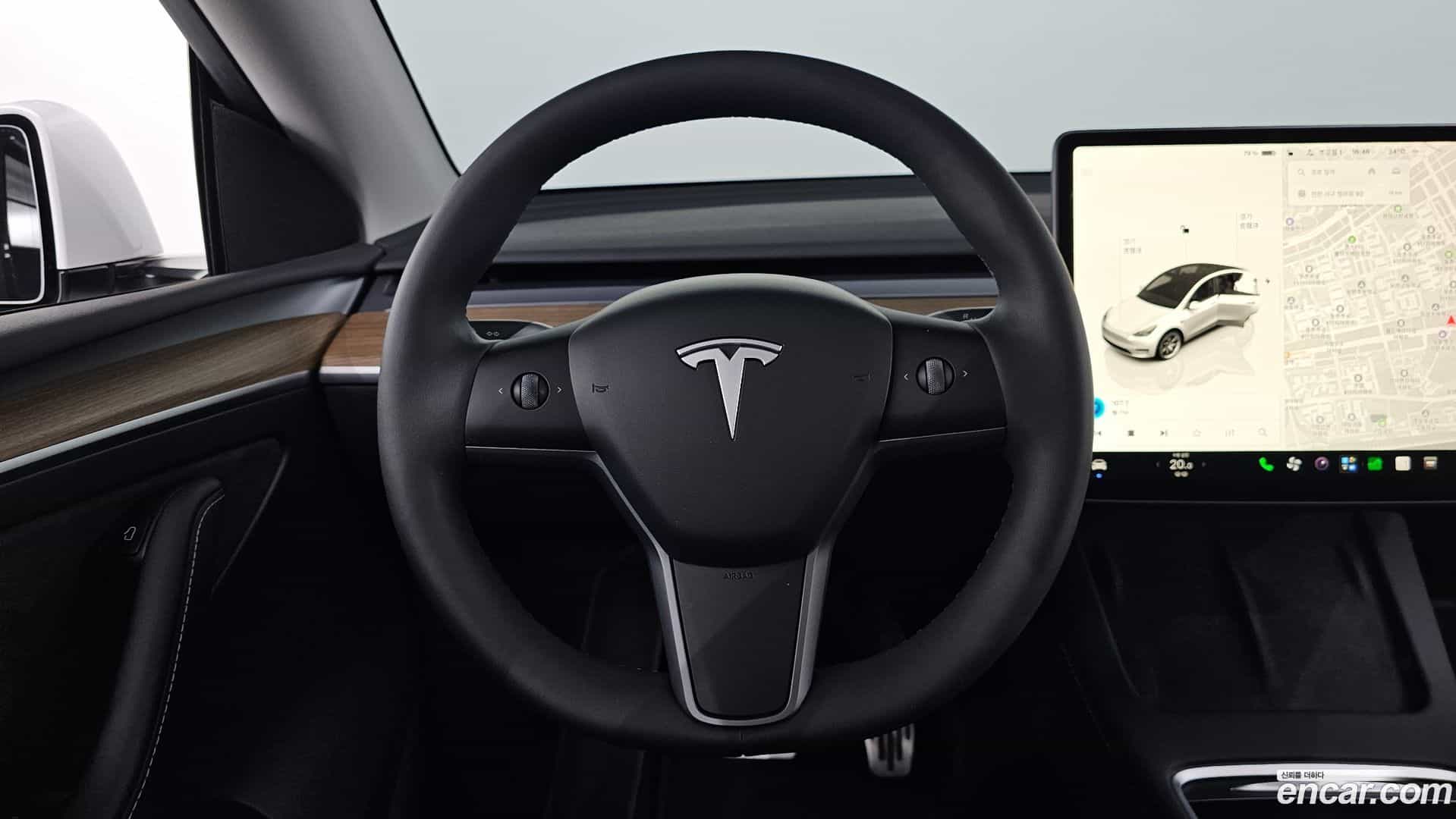 Model Y Tesla 2024.7-OPTION-017