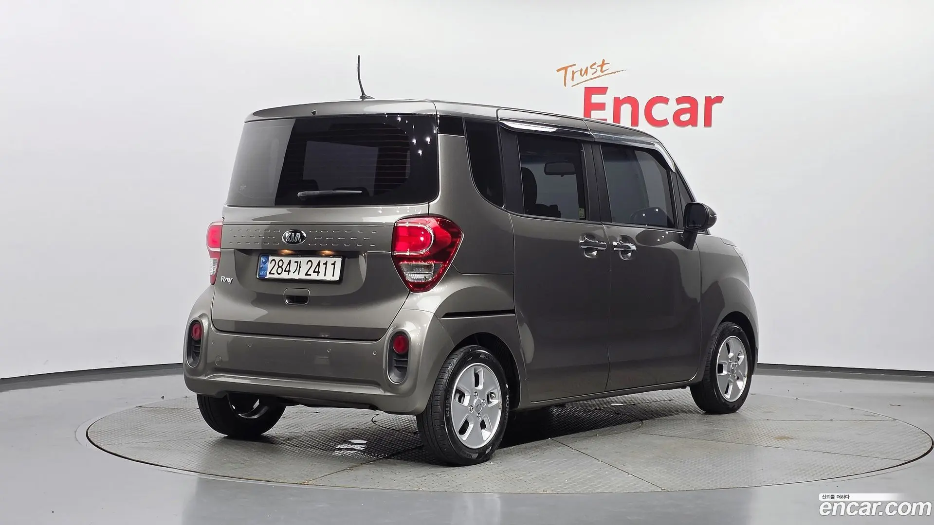 Main__Slider__Photo:RAY Kia 2019.3-1