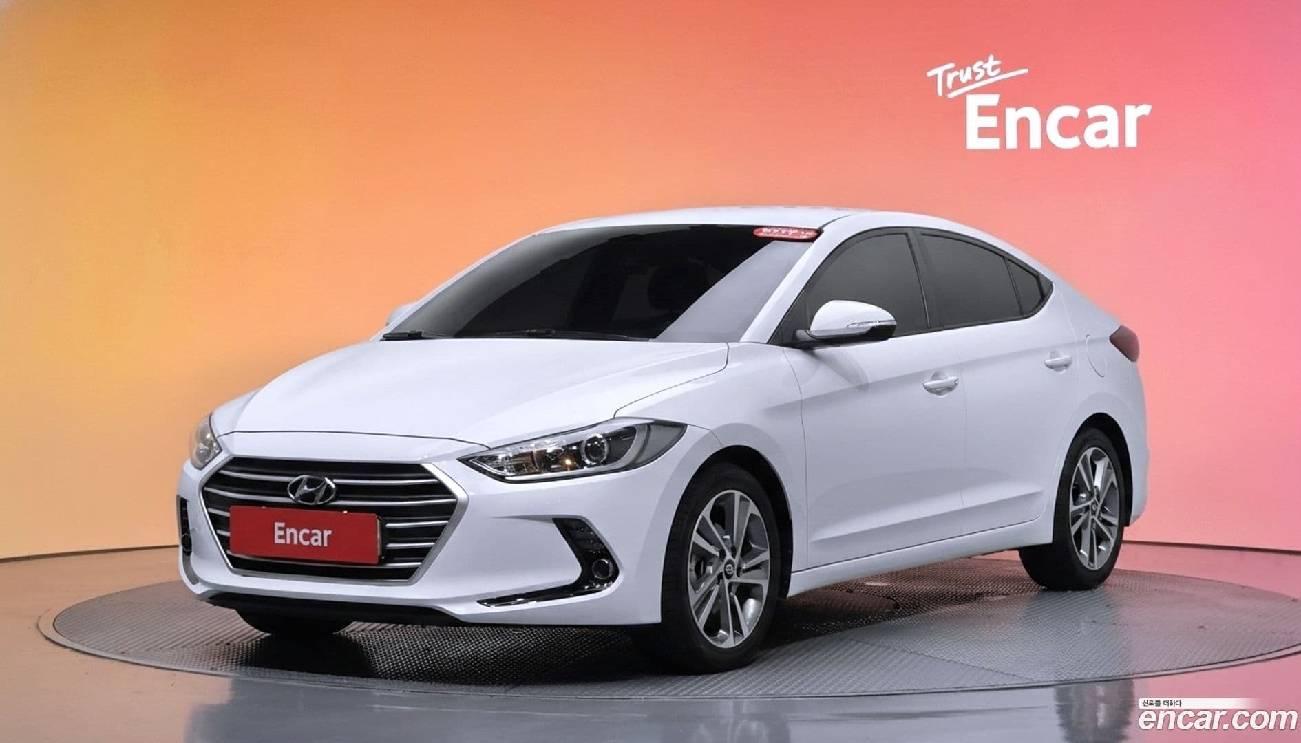 Main__Slider__Photo:AVANTE Hyundai 2018.7-0