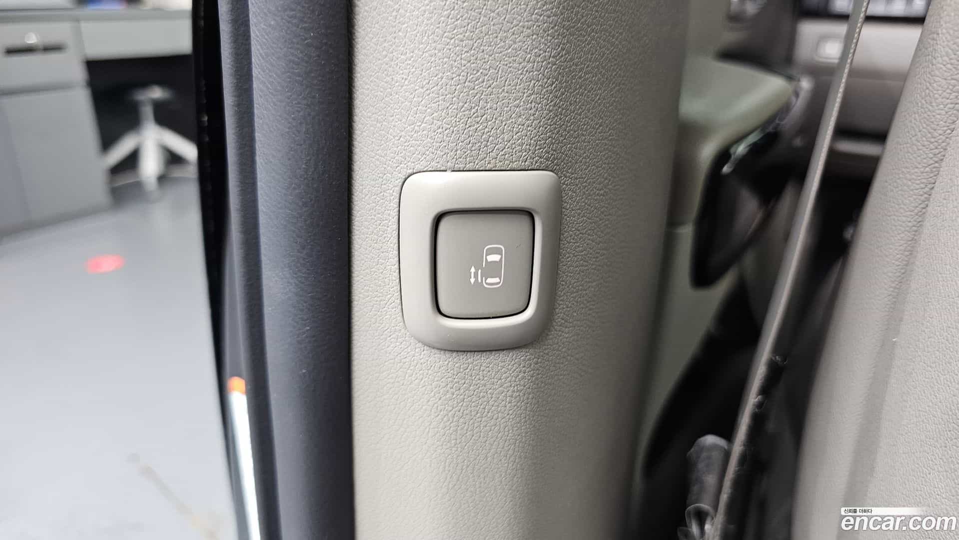 Canival Kia 2016.3-OPTION-024